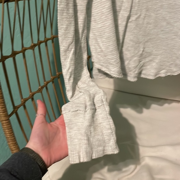 Billabong light grey waffle Henley - Picture 4 of 5